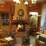 Domaine De Fondain Bed & Breakfast 4*