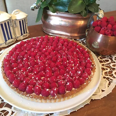 Domaine De Fondain فندق مبيت وإفطار Laqueuille