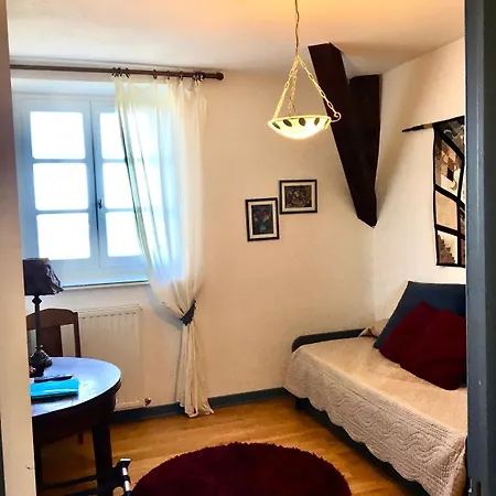 فندق مبيت وإفطار Domaine De Fondain Laqueuille