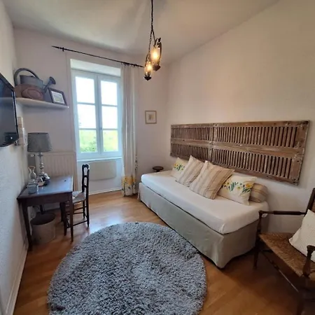 Domaine De Fondain Bed & Breakfast 4*