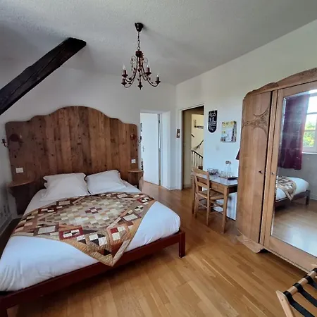 Domaine De Fondain 4*