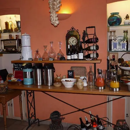 Domaine De Fondain Bed & Breakfast